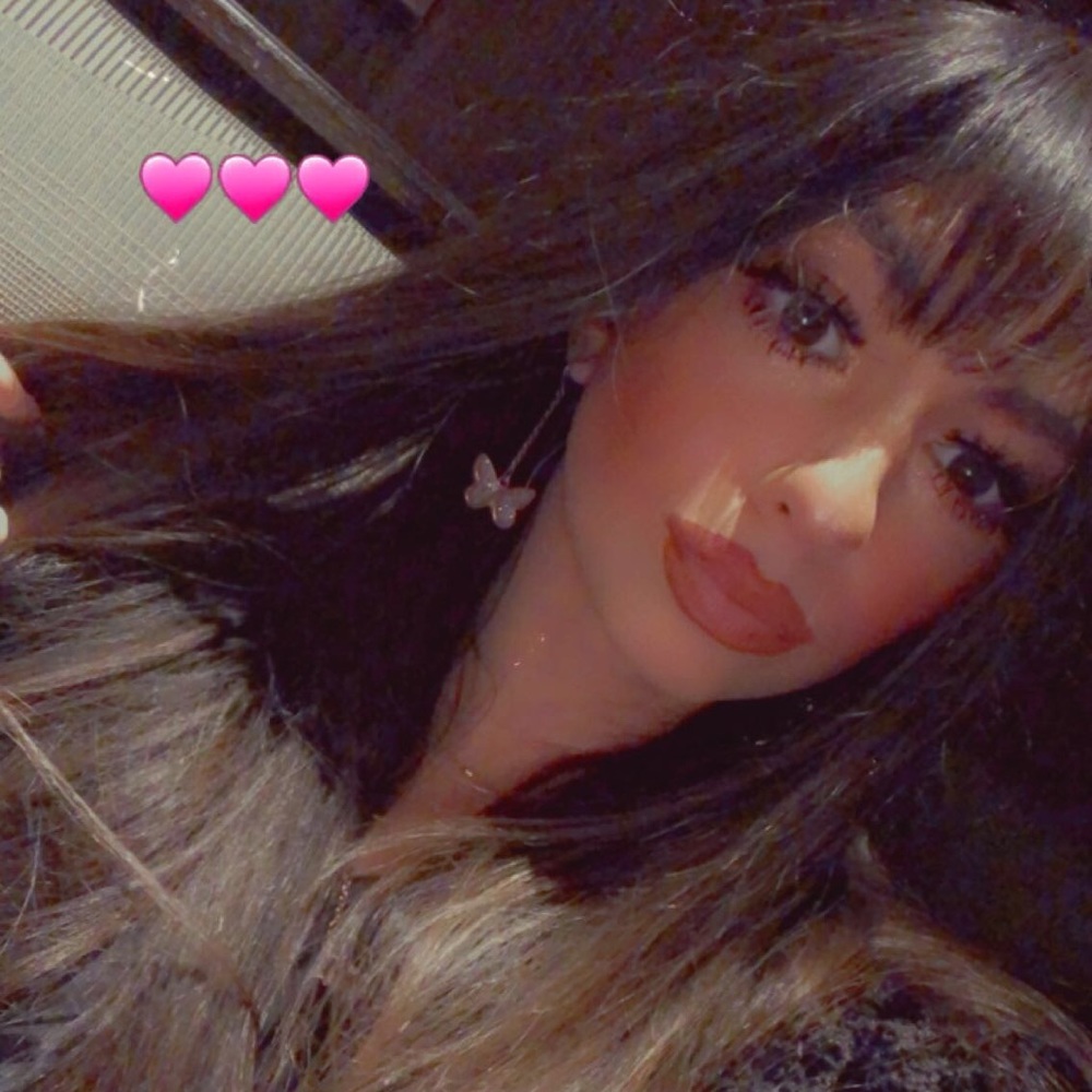 Meet your Posher, Katelyn